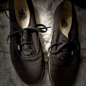 Mens Black Vans size 10